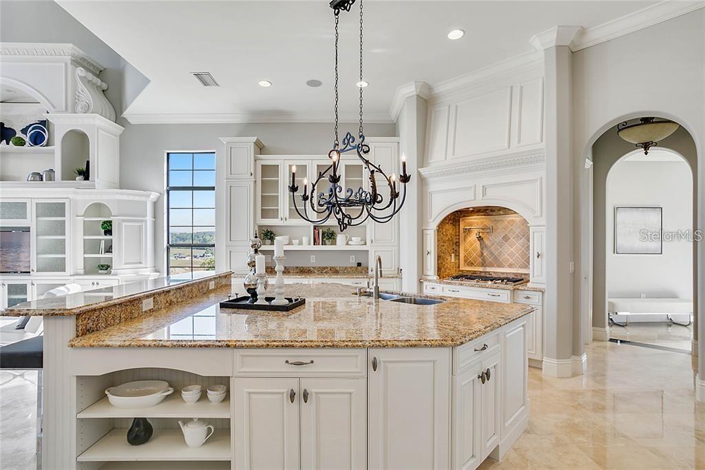 BELLA COLLINA WEST SUB - Residential