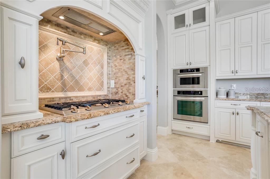 BELLA COLLINA WEST SUB - Residential