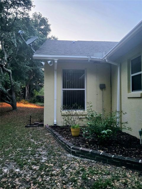 A home in DUNNELLON