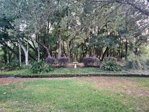 A home in DUNNELLON