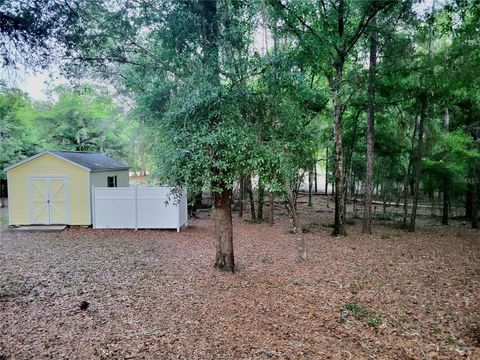 A home in DUNNELLON