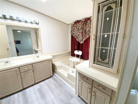 Tiny photo for 5224 Liberty Court, Wildwood, FL 34785 (MLS # G5119357)