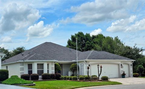 Photo of 17842 SE 86th Auburn Avenue, The Villages, FL 32162 (MLS # OM727069)