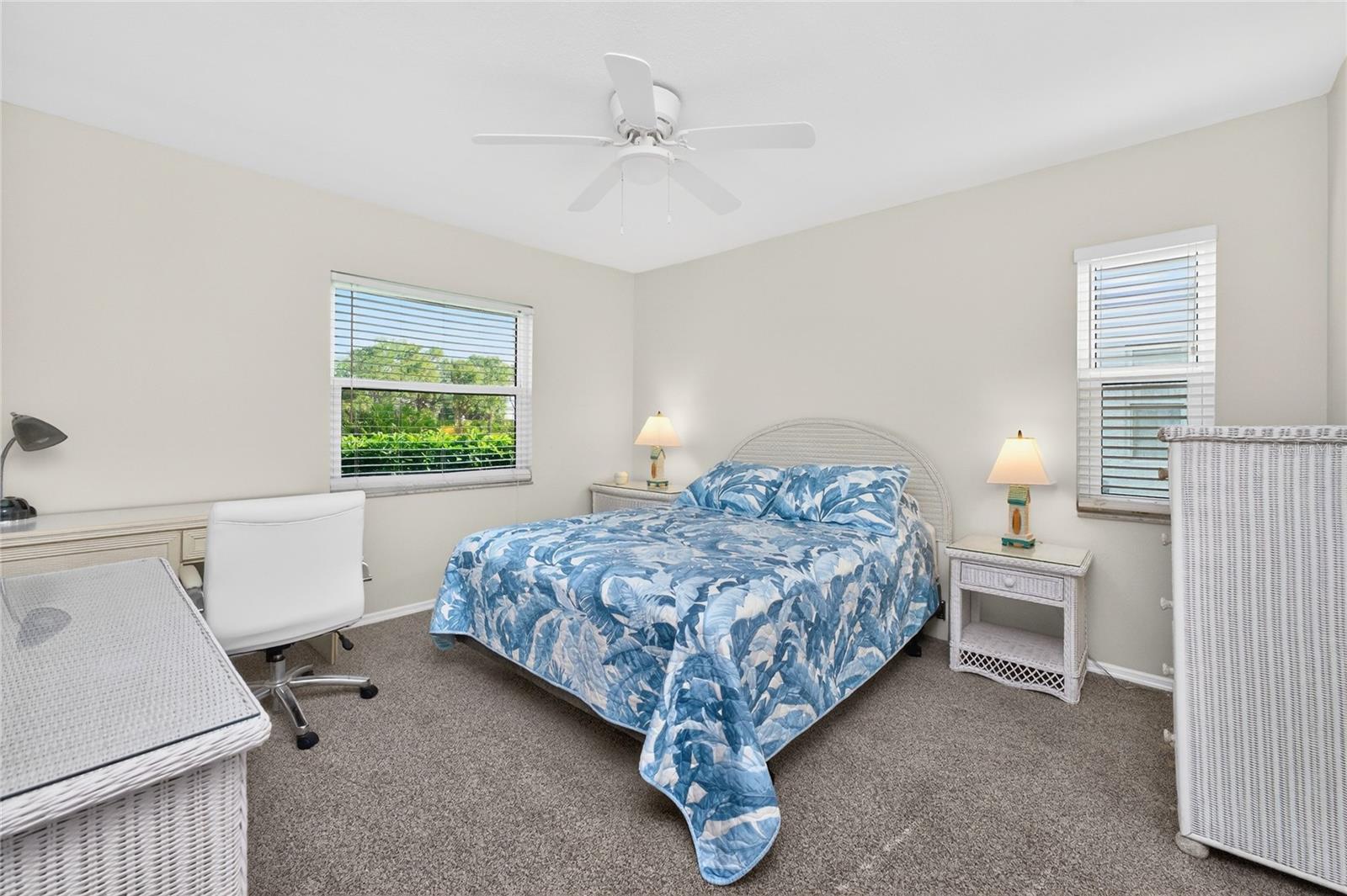 FAIRWAY VILLAS - Residential