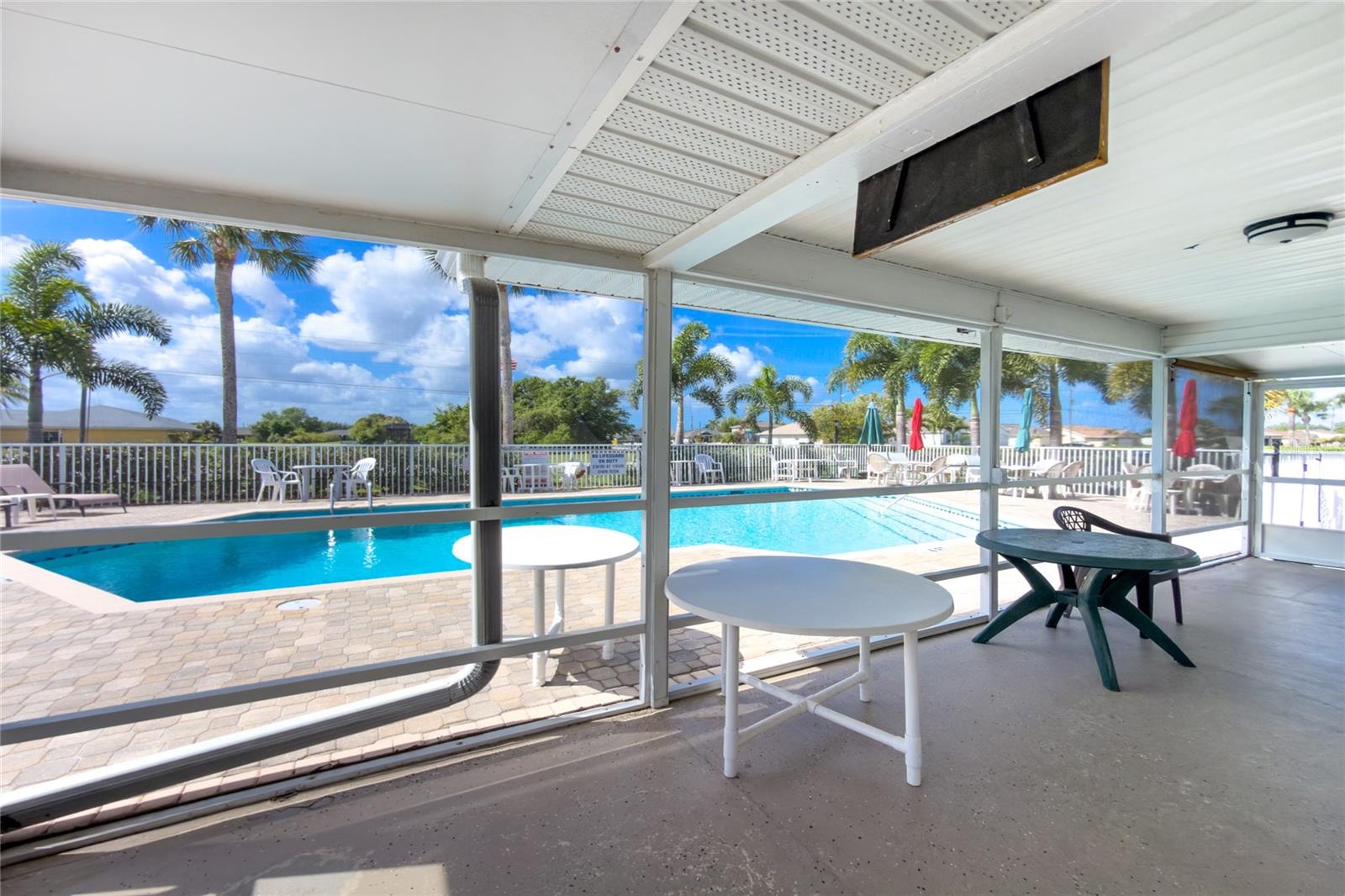 FAIRWAY VILLAS - Residential