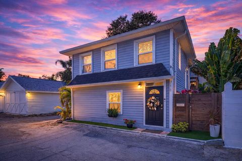 718 26TH AVENUE N ST PETERSBURG FL 33704