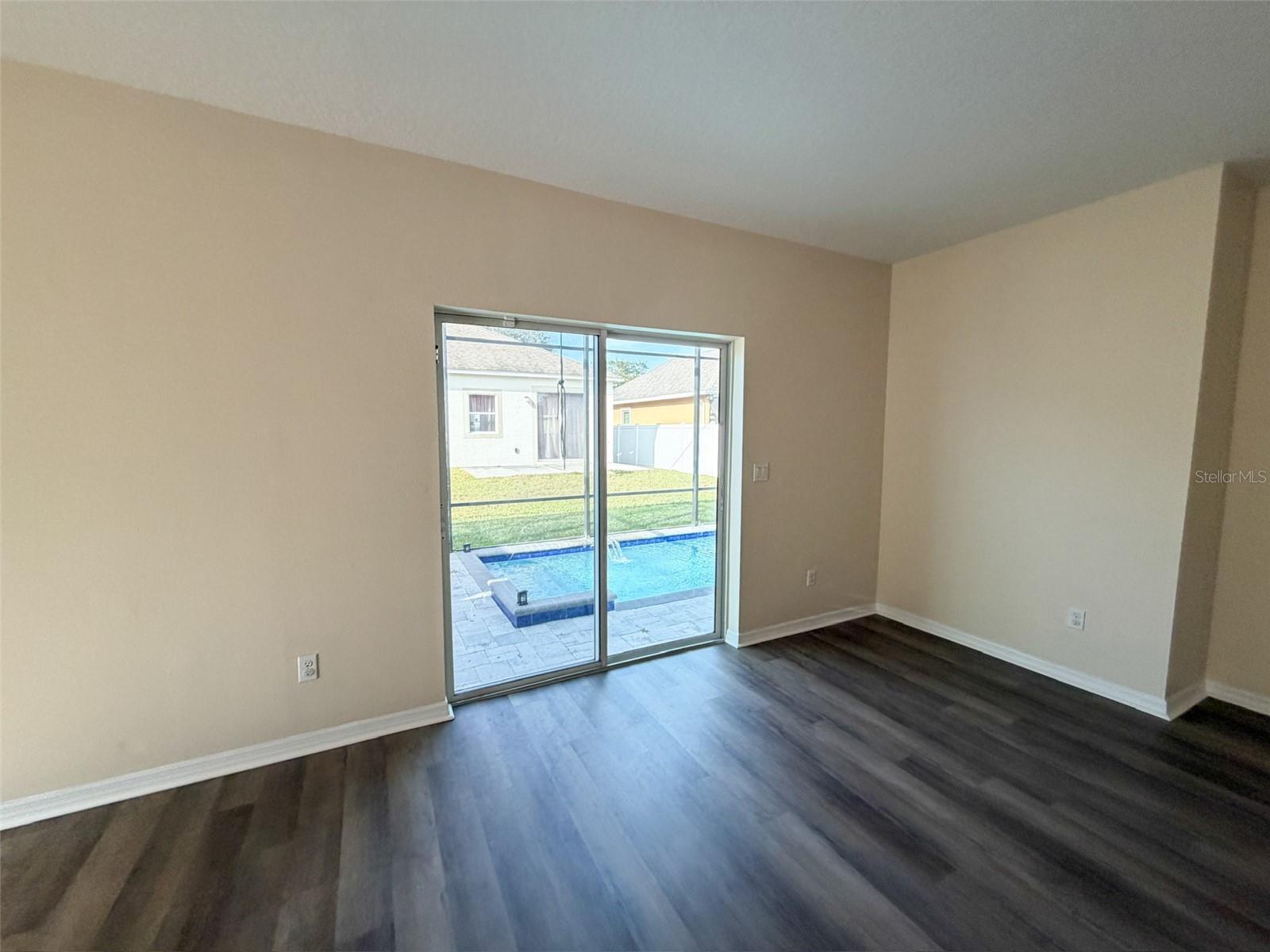 LEESBURG OVERLOOK AT LAKE GRIFFIN - Residential Lease