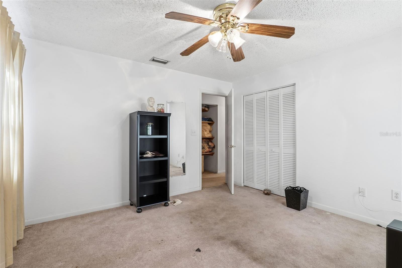 PART OF GOVT LOT 8 E OF S COURTENAY PKWY AS DES IN - Residential