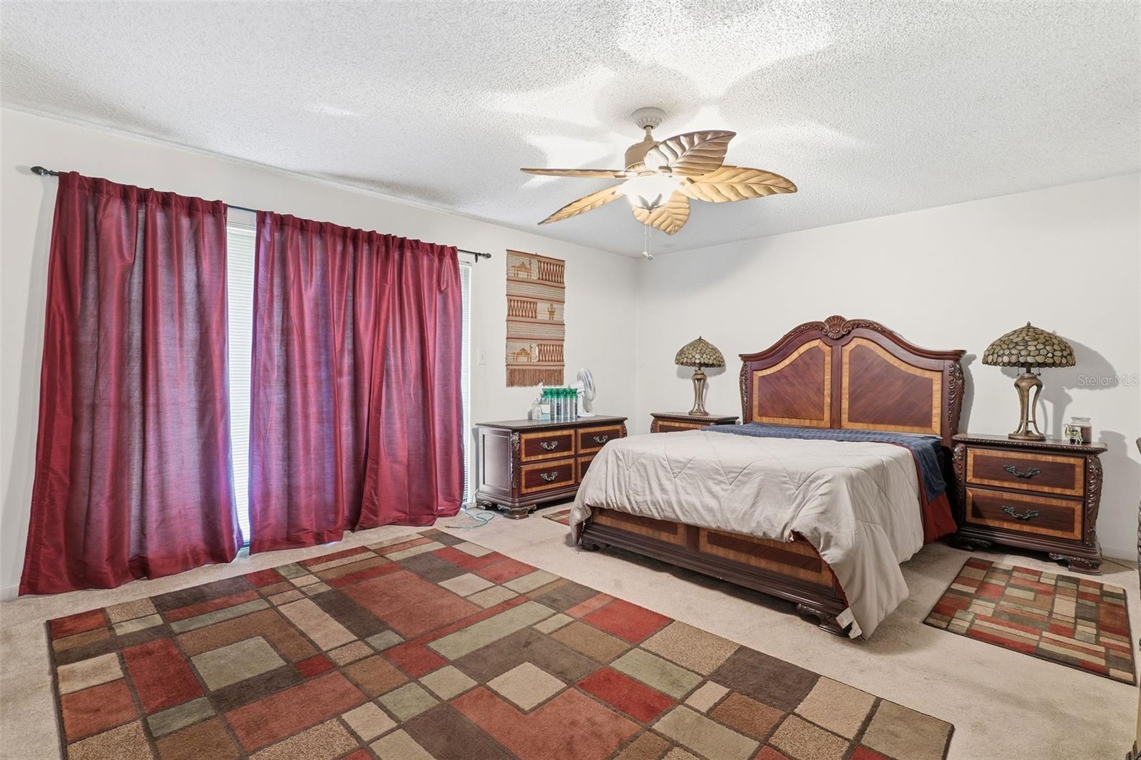 PART OF GOVT LOT 8 E OF S COURTENAY PKWY AS DES IN - Residential