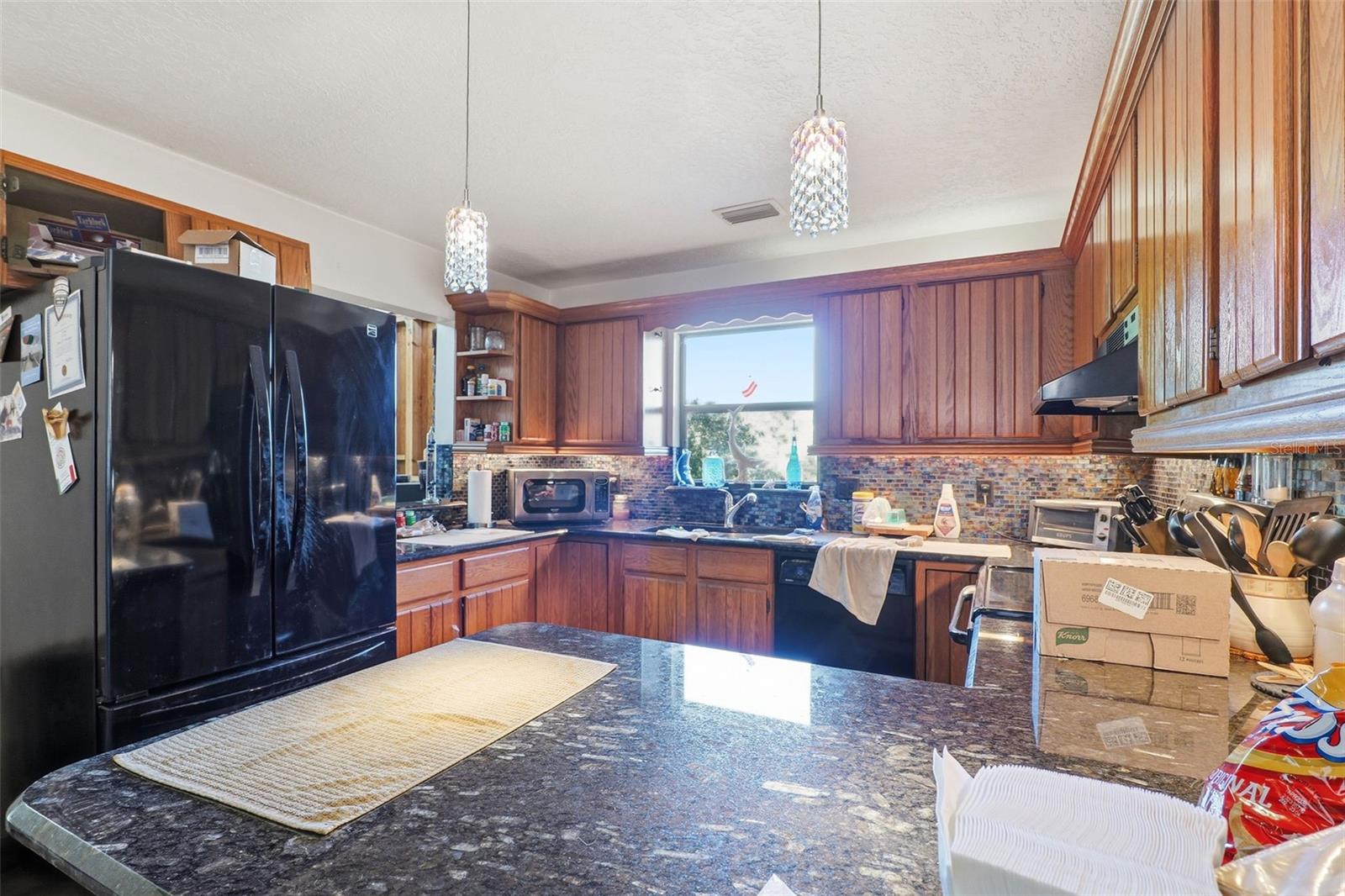 2070 S COURTENAY PARKWAY