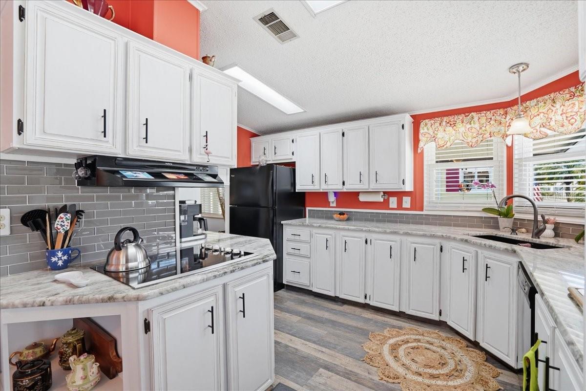 PARADISE ISLAND CO-OP INC - Residential