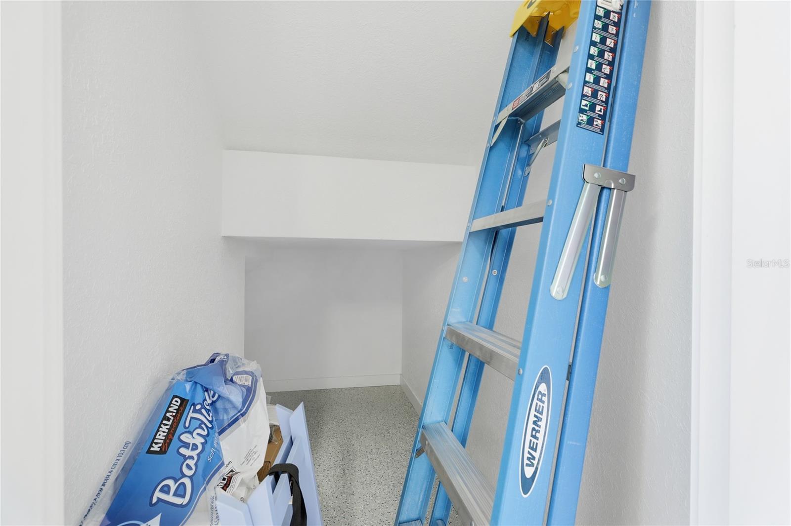 ANNA MARIA BEACHWALK - Residential