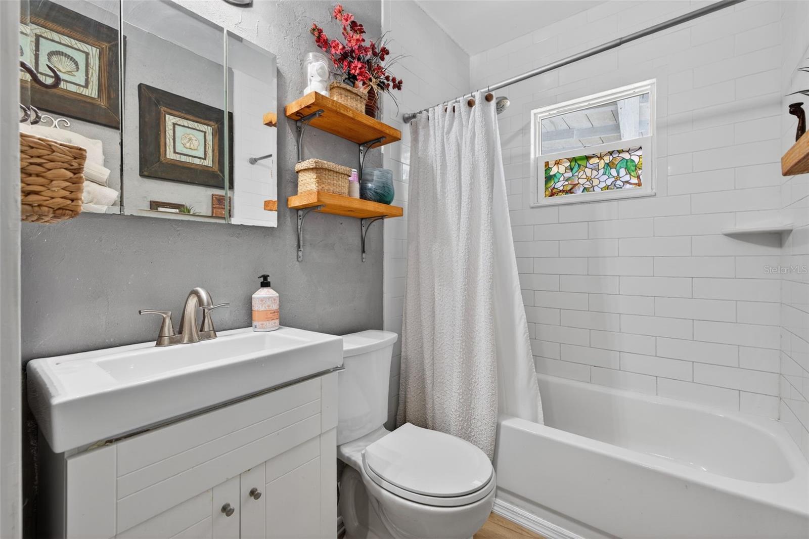 AVALON SUB 3 - Residential