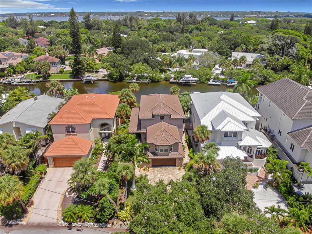 SIESTA BEACH - Residential