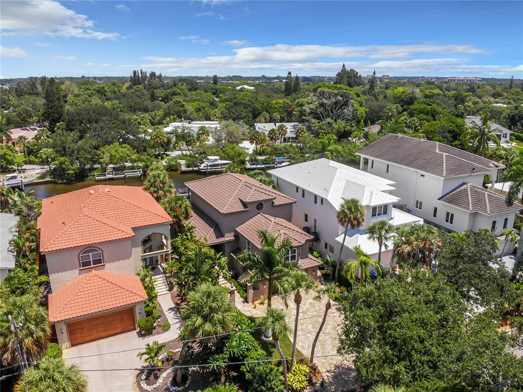 SIESTA BEACH - Residential