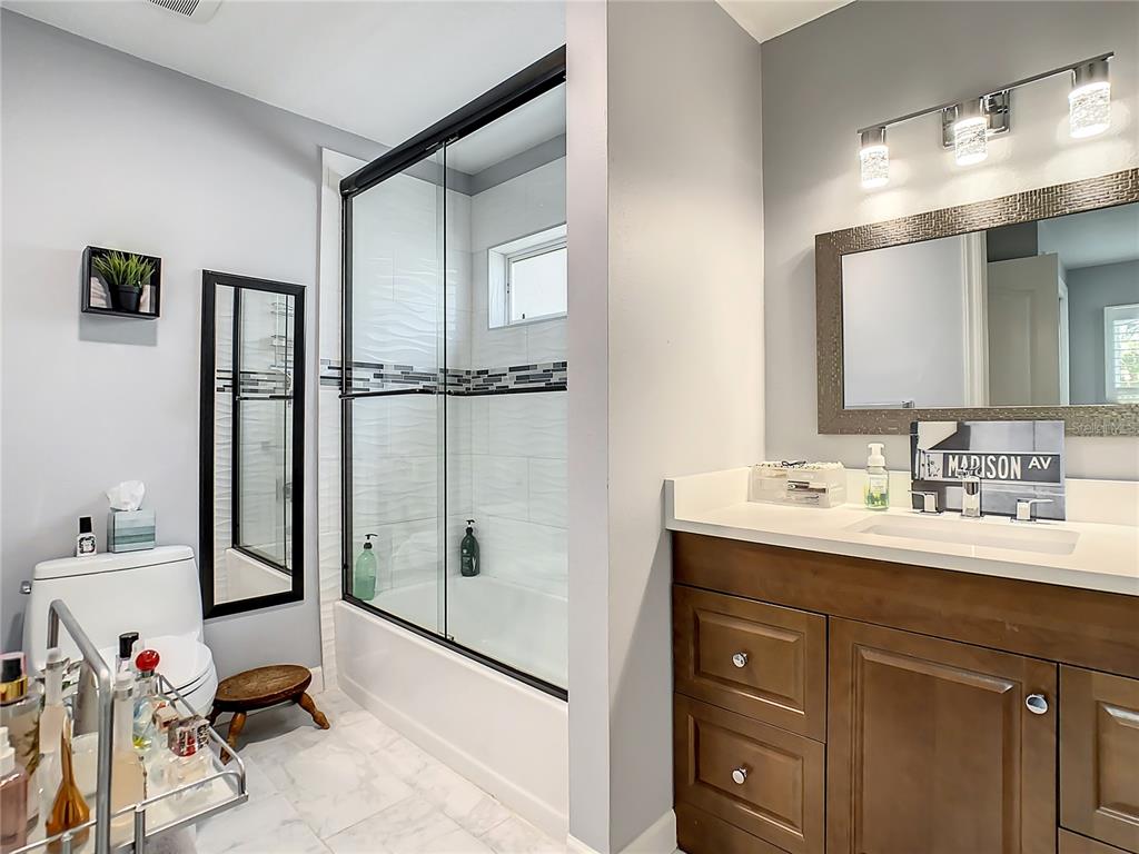 SIESTA BEACH - Residential