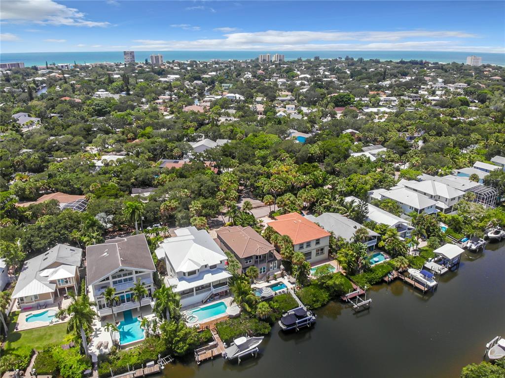 SIESTA BEACH - Residential