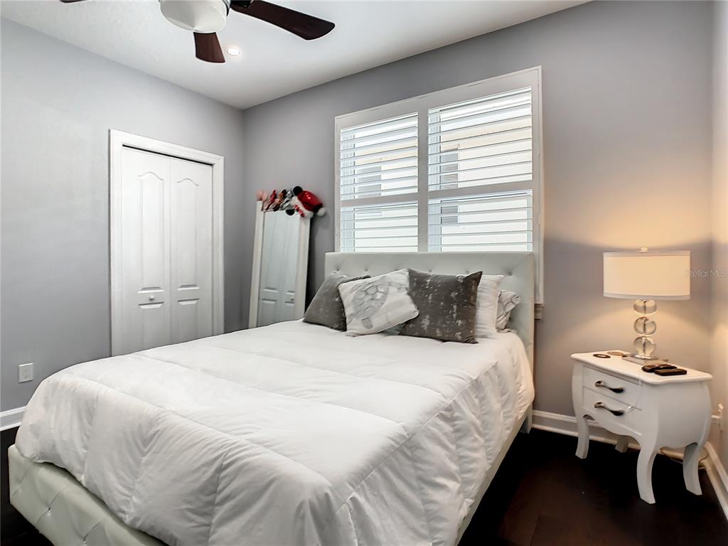 SIESTA BEACH - Residential