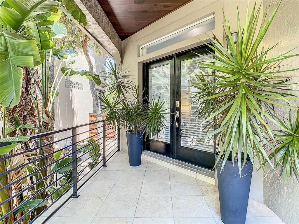 SIESTA BEACH - Residential