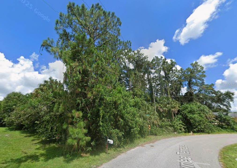Photo of 3010 Shawnee Terrace, North Port, FL 34286 (MLS # O6415200)