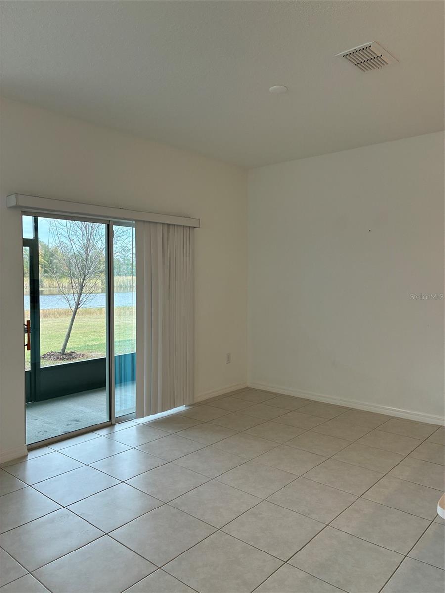 TOWNES/LK THOMAS PH 1 - Residential Lease