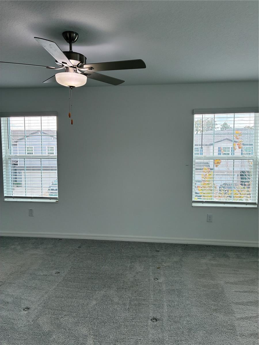 TOWNES/LK THOMAS PH 1 - Residential Lease