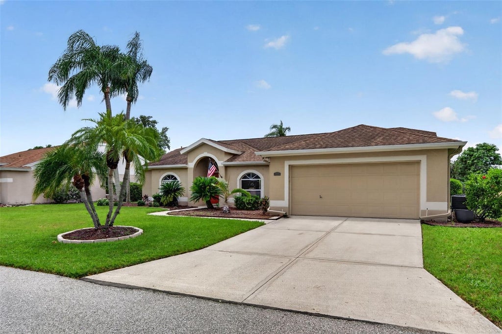 Photo of 5924 Java Plum Lane, Bradenton, FL 34203 (MLS # A4703820)