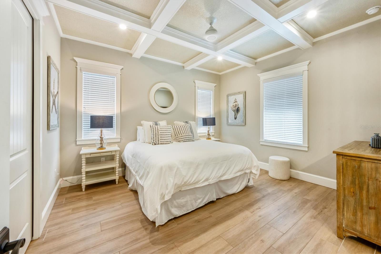 SHORE ACRES FOURTH ADD - Residential