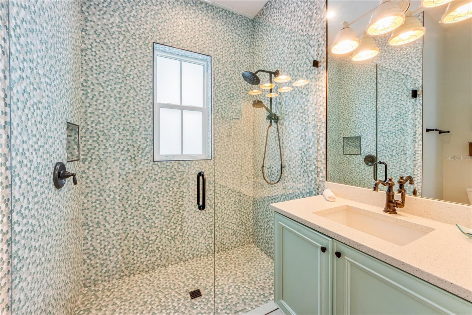 SHORE ACRES FOURTH ADD - Residential