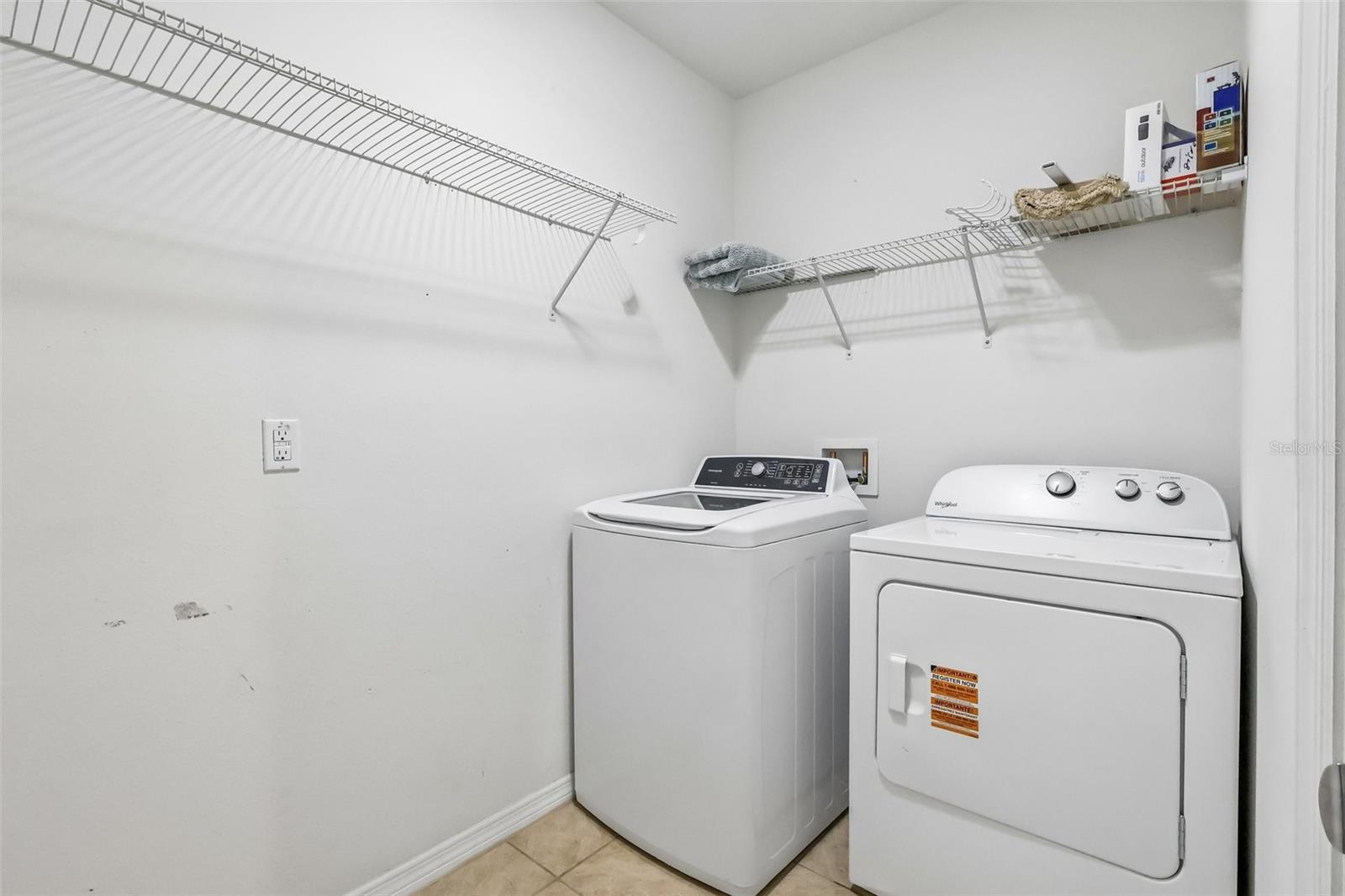 SQUIRES GROVE - Residential