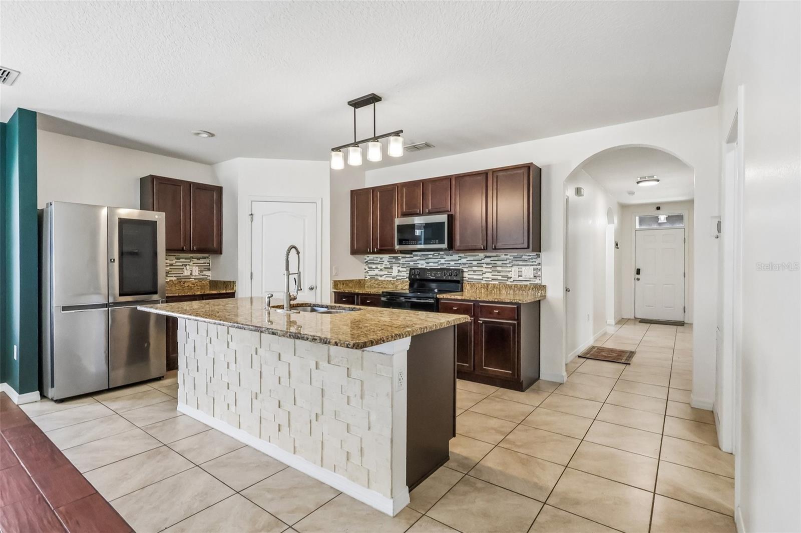 SQUIRES GROVE - Residential