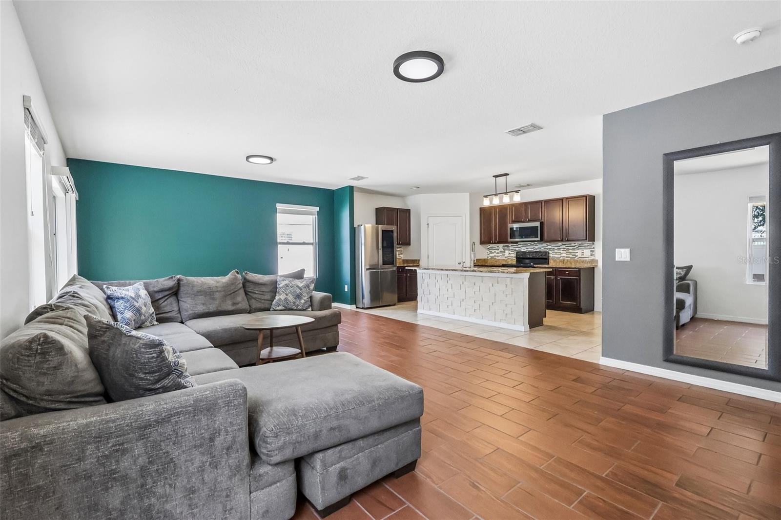 476 SQUIRES GROVE DRIVE