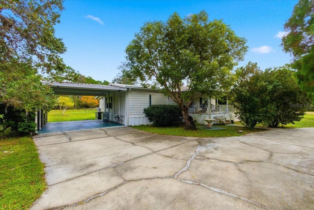 Photo of 200 Ponderosa Pine Court, Georgetown, FL 32139 (MLS # FC313633)