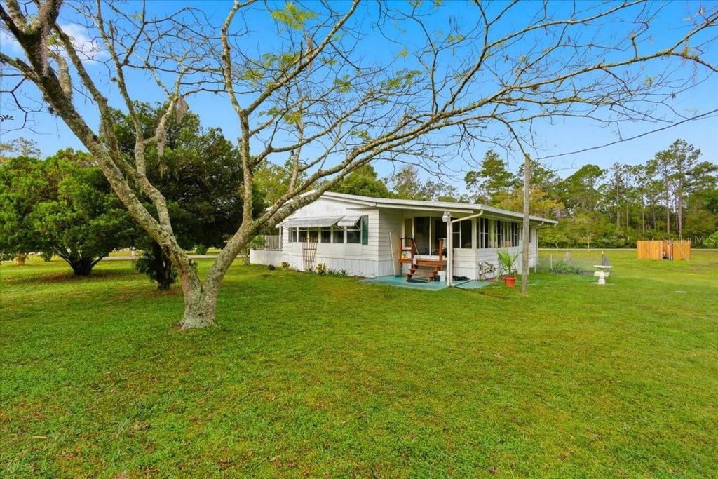 Photo of 200 Ponderosa Pine Court, Georgetown, FL 32139 (MLS # FC313633)