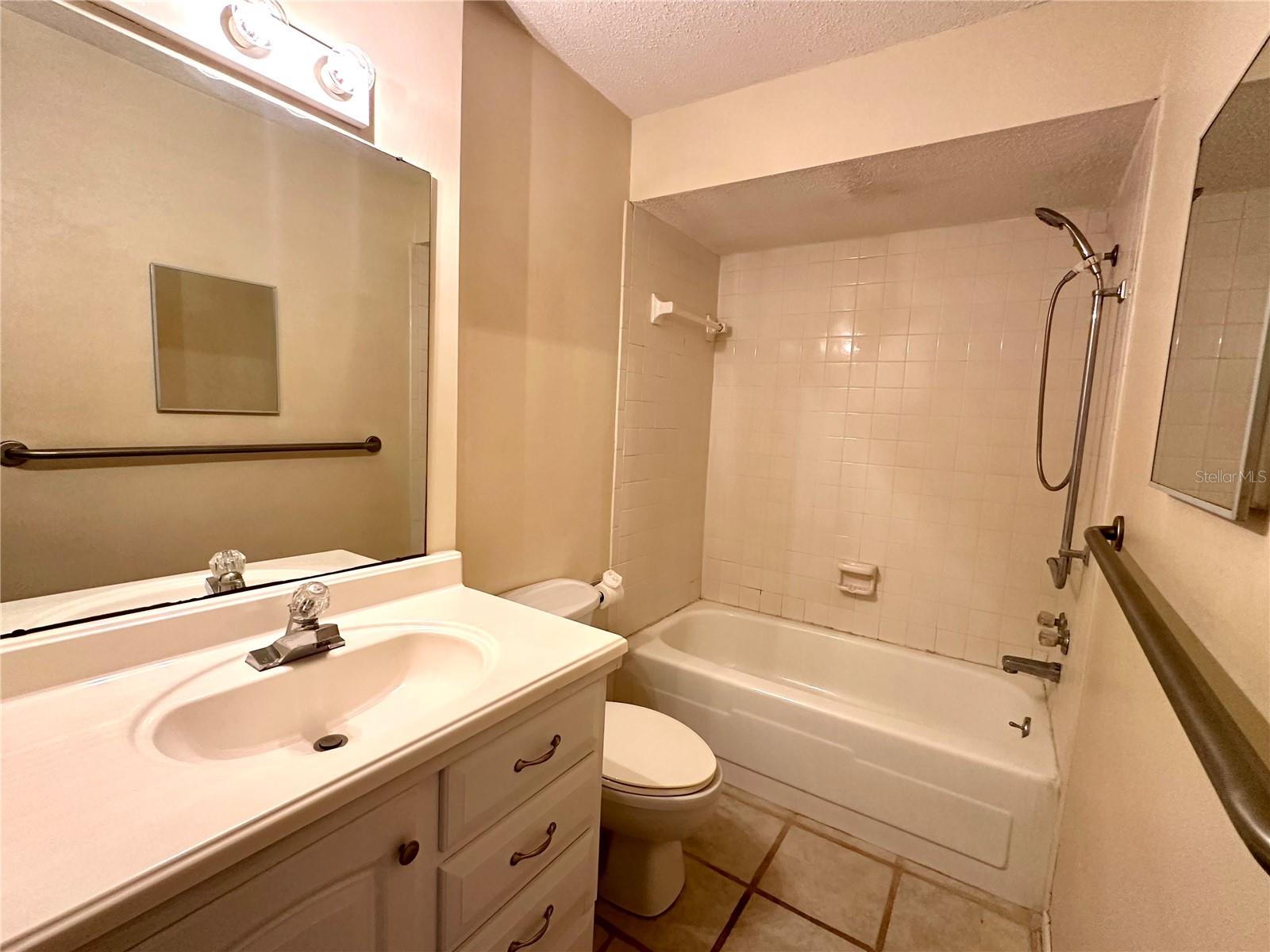 MISSION OAKS CONDO - Residential