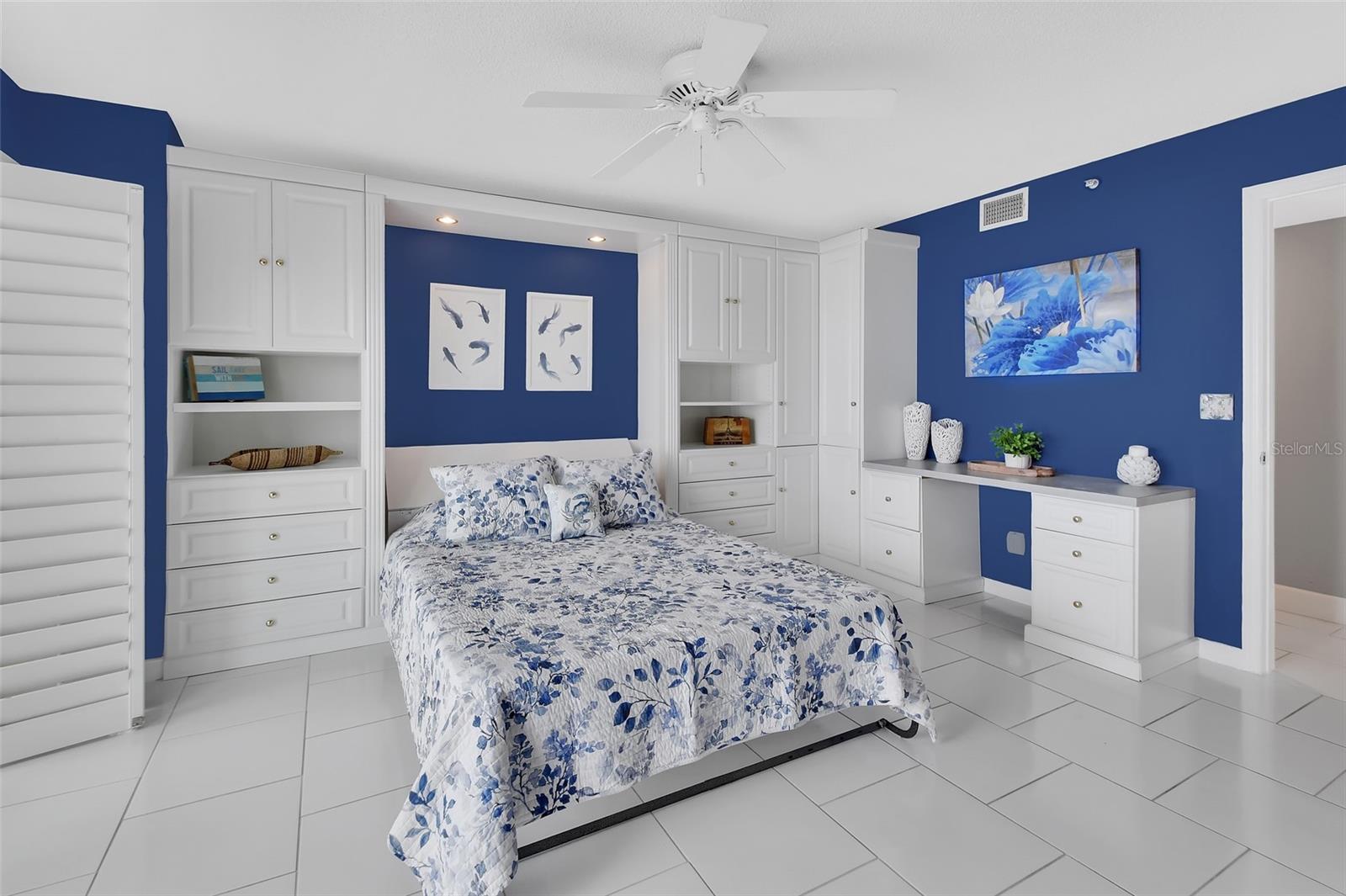 OCEANS 08 - Residential