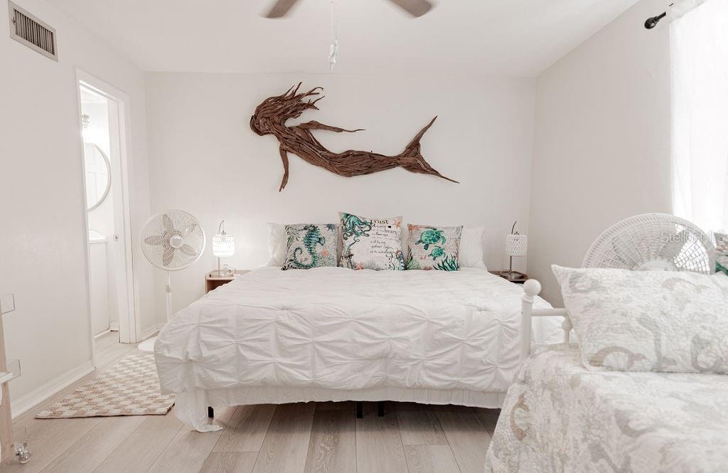 COLONIAL TWNHSE APARTRMENTS PA - Residential