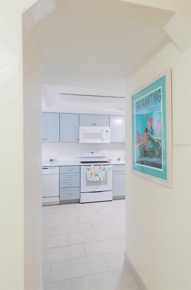 COLONIAL TWNHSE APARTRMENTS PA - Residential