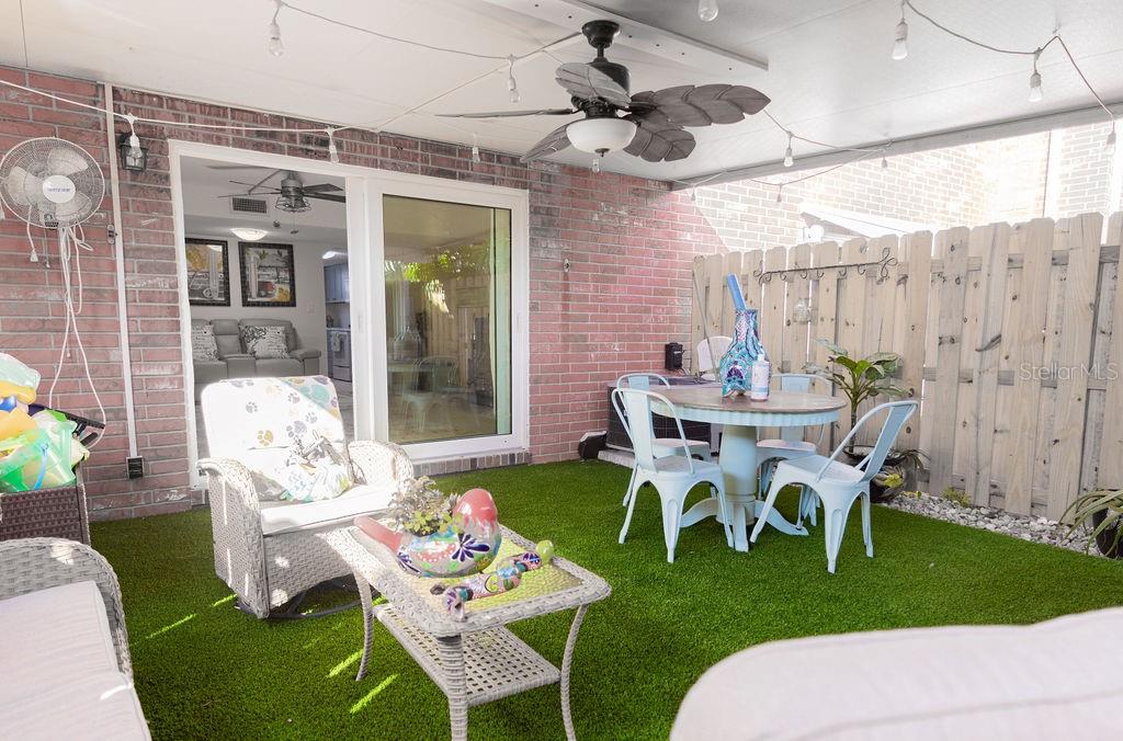 COLONIAL TWNHSE APARTRMENTS PA - Residential