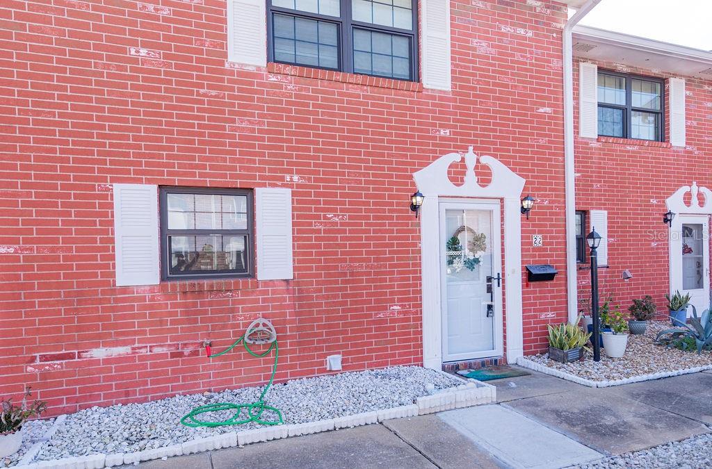 COLONIAL TWNHSE APARTRMENTS PA - Residential