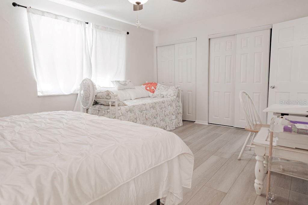 COLONIAL TWNHSE APARTRMENTS PA - Residential