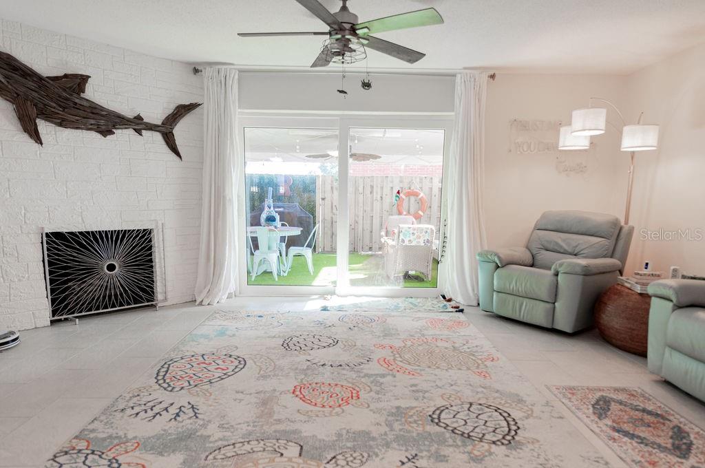 COLONIAL TWNHSE APARTRMENTS PA - Residential