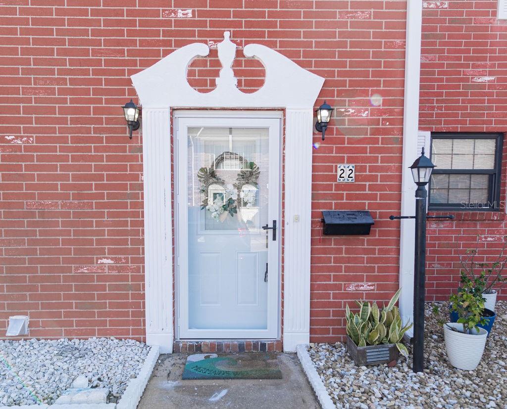 COLONIAL TWNHSE APARTRMENTS PA - Residential