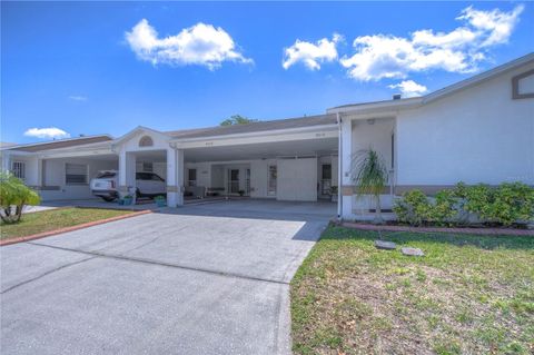 Single Family Residence in NEW PORT RICHEY FL 9218 ESTRADA PLACE.jpg