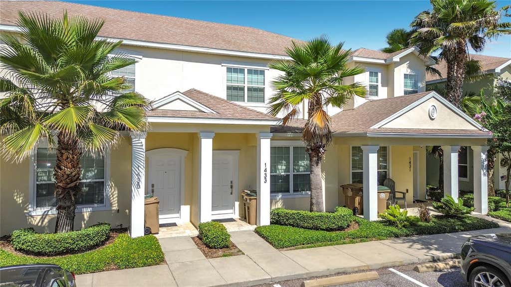 Photo of 1433 Retreat Cir, Clermont, FL 34714 (MLS # O6419874)