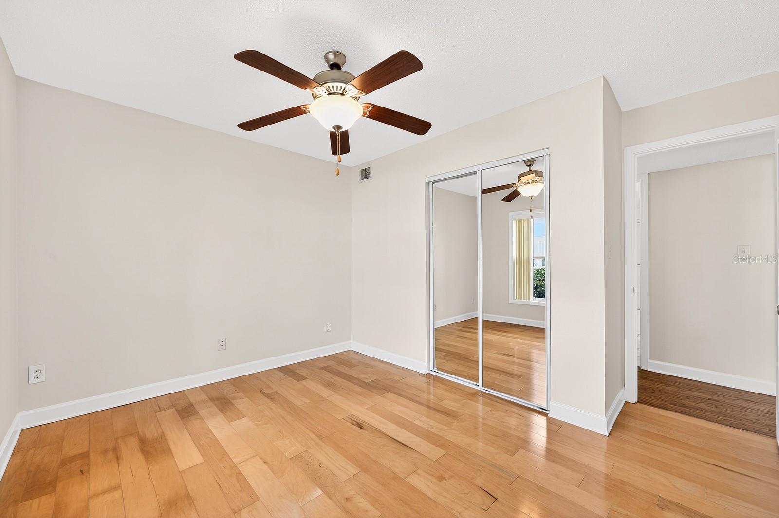 SIENNA PLACE CONDO - Residential