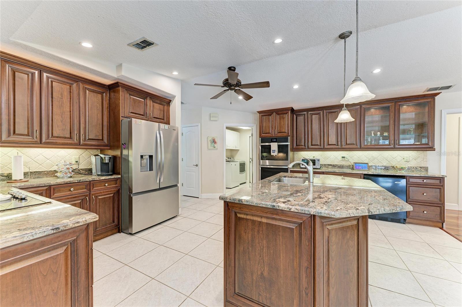 HIDDEN MEADOWS - Residential