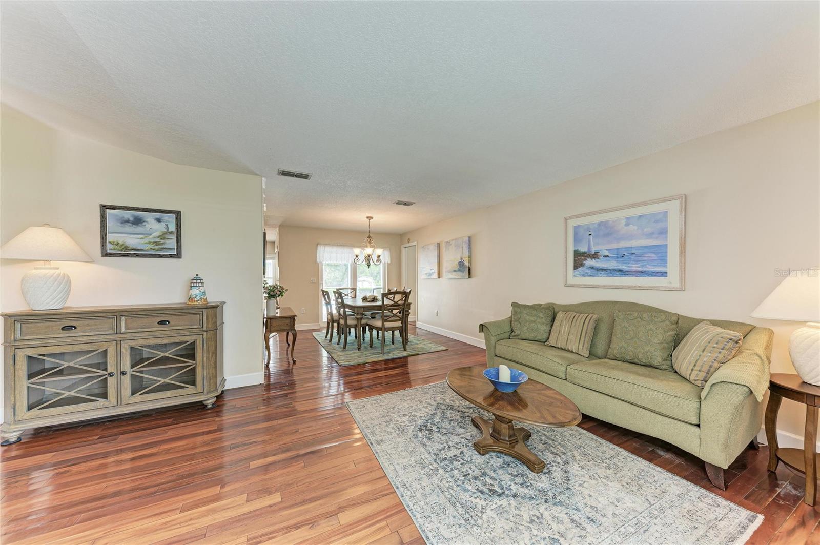 HIDDEN MEADOWS - Residential