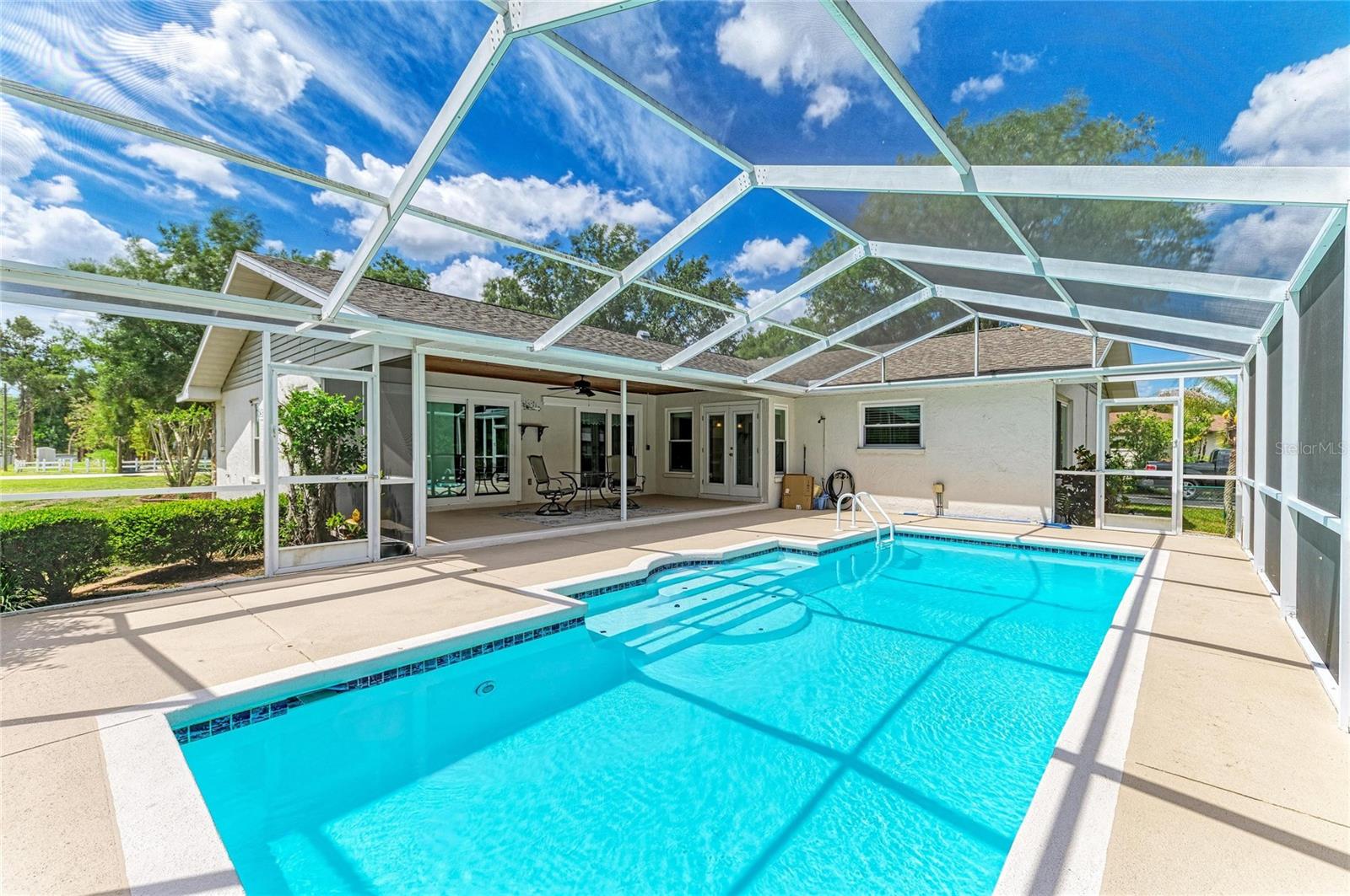 HIDDEN MEADOWS - Residential