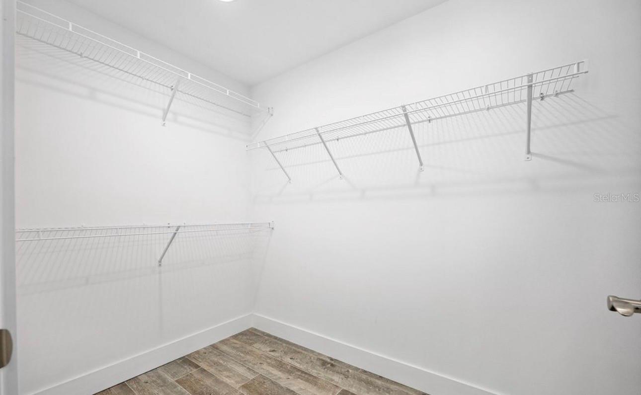 ALLENWOOD - Residential